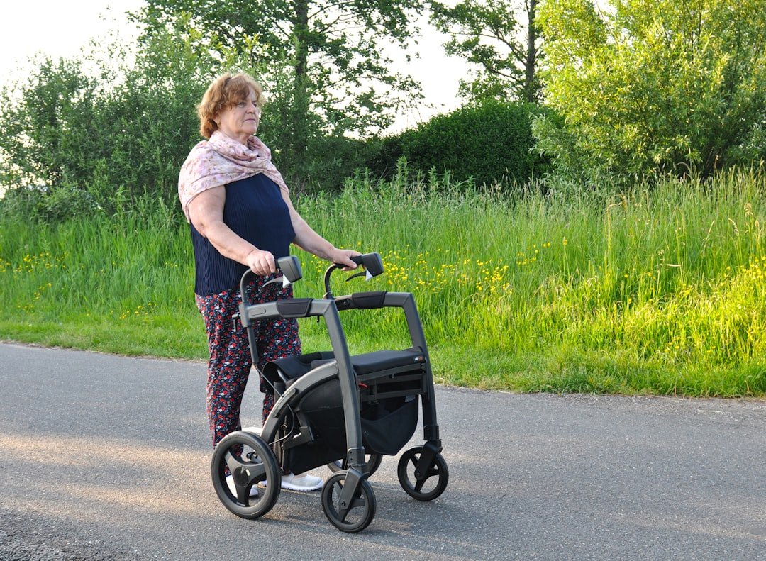 You are currently viewing When Physical Therapy Isn’t Enough: Advanced Spine Treatment Options